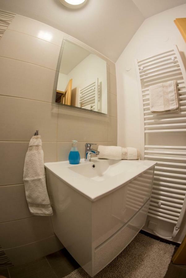 Apartma Marjetica 2 Moravske-Toplice Buitenkant foto