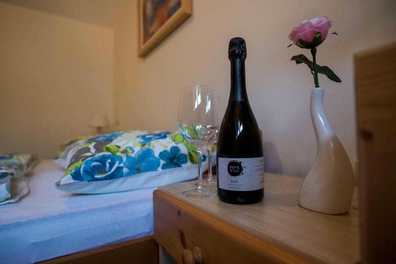 Apartma Marjetica 2 Moravske-Toplice Buitenkant foto